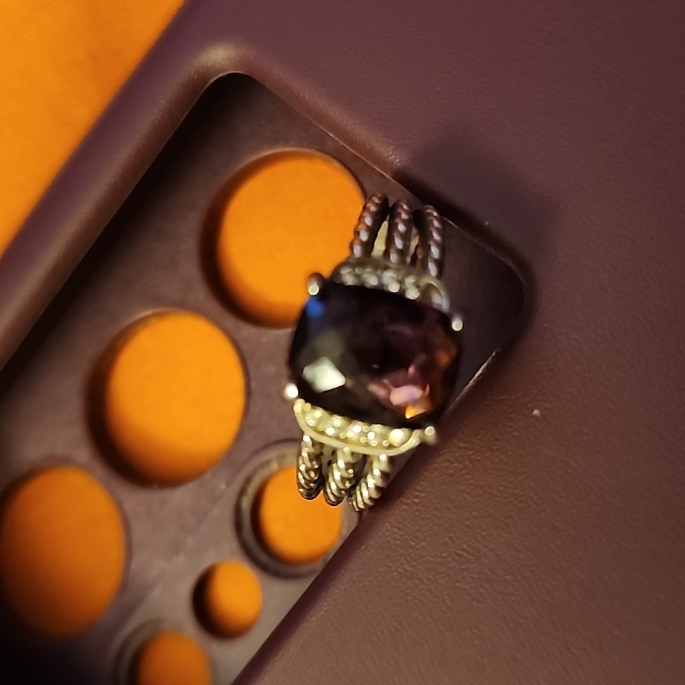 Authentic Wheaton David Yurman ring. Size 8 - Picture 15 of 16